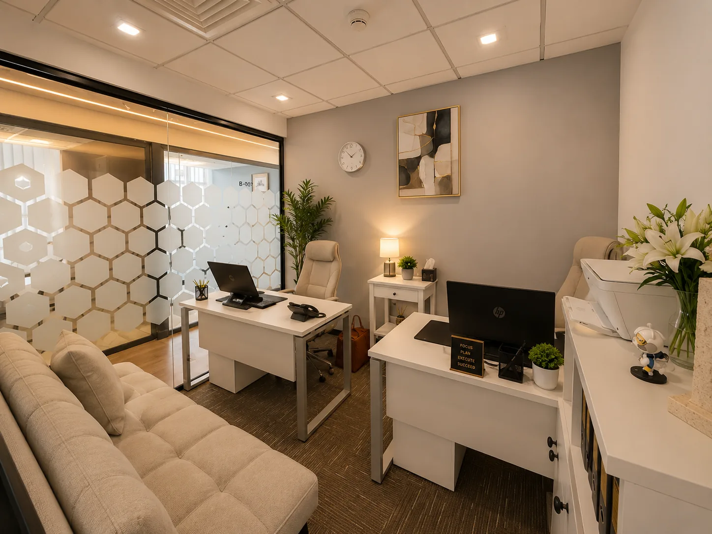 Dedicated Office vs. Coworking Space in Qatar: Which Is Right for You?